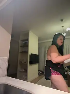 QueenMaryXO Webcamshow