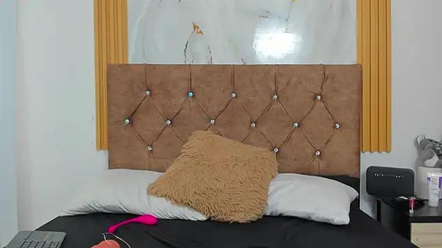 Chatroom XXX en direct de la_kaory