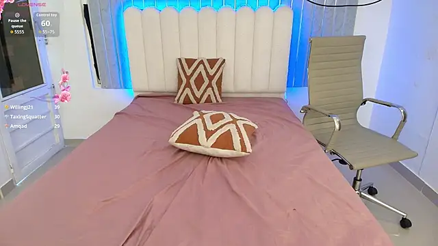 allyson_nahid webcam show