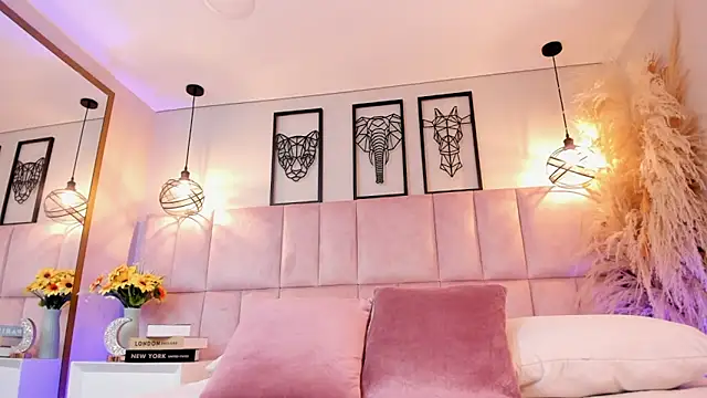 Chat XXX en directo de Irina__Collins