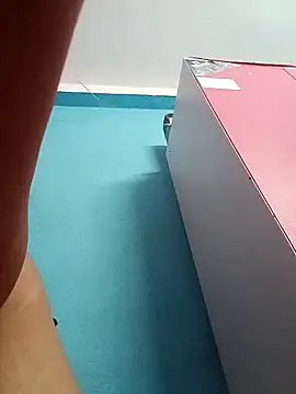 Hot_ri_ya69 网络视讯表演