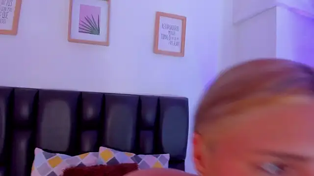 lana-rosse Chat XXX live