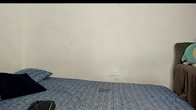 evanscollins: онлайн-секс-чат