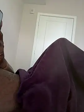 Pokazy przed kamerką – makeherfeelg