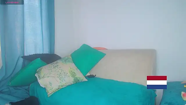 samara_veguz222 即時 XXX 聊天