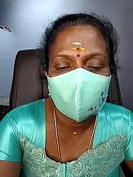 umashreetamil Show in webcam