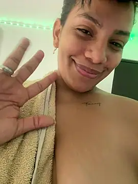 Živý XXX chat ArielleMillerr-