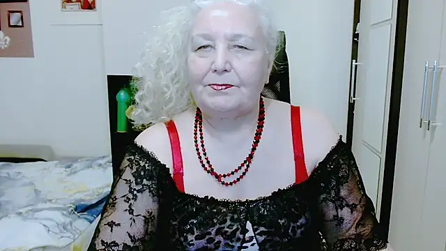 GrannyAlisa Pertunjukan Webcam