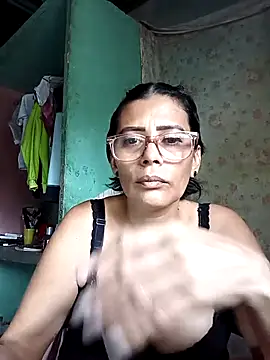 Sary5_3 Adlı Modelin Canlı XXX Sohbeti