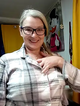 irinamaux's Live XXX Chat