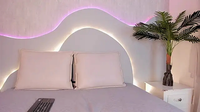 CannelaSmith Live XXX-Chat