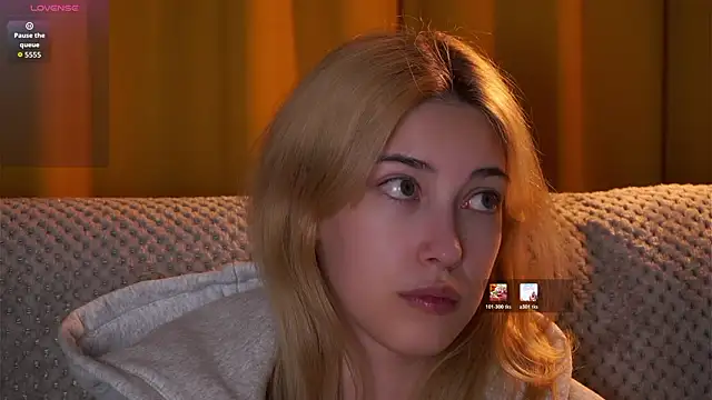 AngelicRice 现场XXX聊天