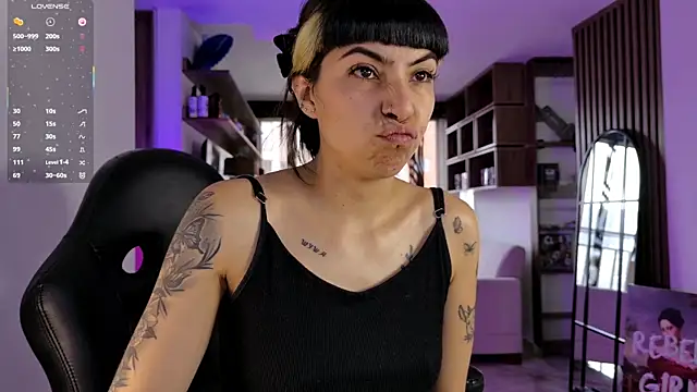 Chat XXX en directo de Saraa_Desiree