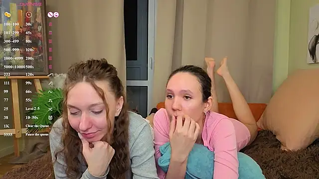 โชว์เว็บแคมของ JohnetteConstine