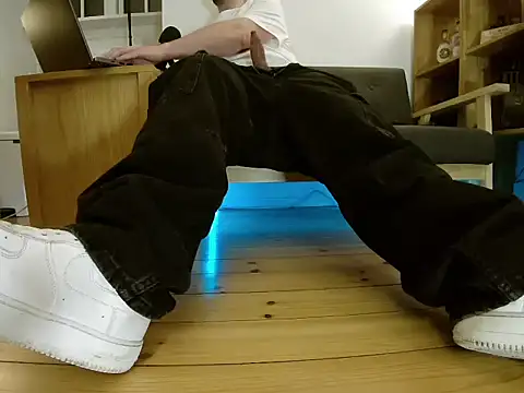 jonas_camboy Show in webcam