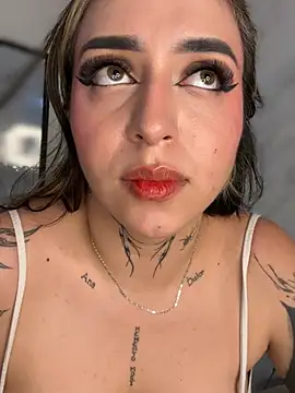 Chat XXX en directo de CarolQueen1_