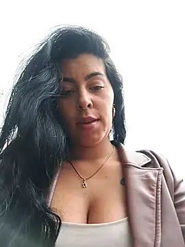 Luianna 即時 XXX 聊天