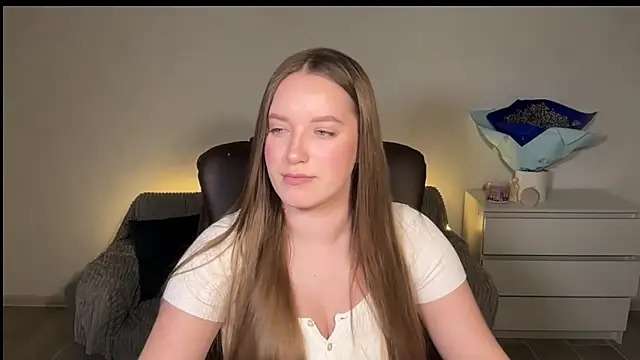 دردشة EvaMaddison الجنسية المباشرة