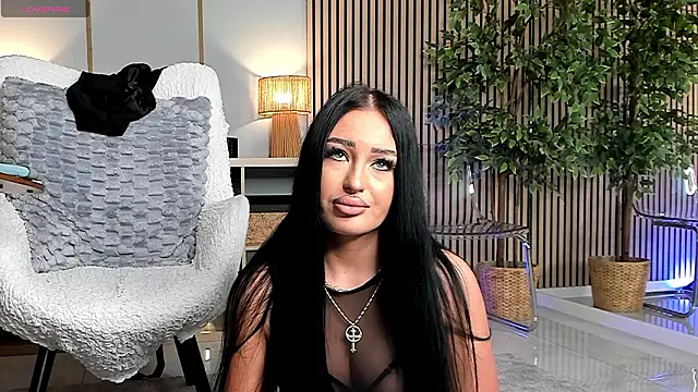 EmeraldKat's Live XXX Chat