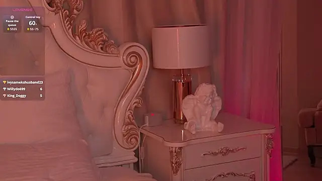 MollyHilton's Live XXX Chat