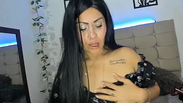 Tania_mature – Live XXX-chat