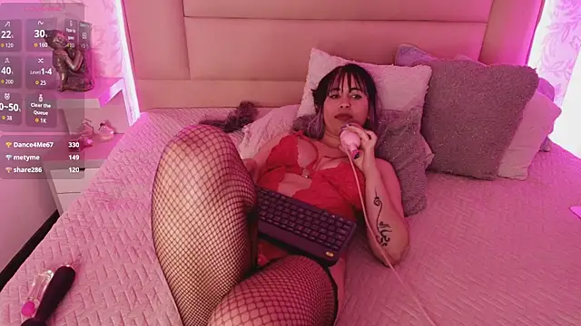 monserrat_towers' Live XXX Chat