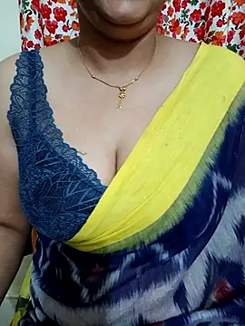 Priya_Boudi's Live XXX Chat