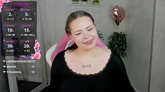 EricaElliott's Live XXX Chat