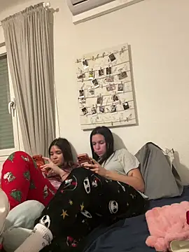 Genblan Live XXX-chat