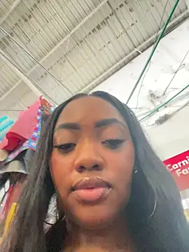 MonicaSex_ élő XXX-chatje