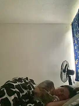 HealingHoney: онлайн-секс-чат