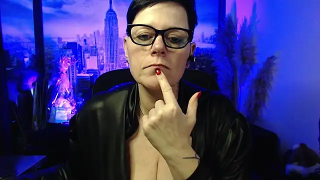 Chatroom XXX en direct de ninarandmann