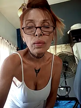 FrozenWaffle live XXX chat