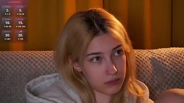 AngelicRice: онлайн-секс-чат