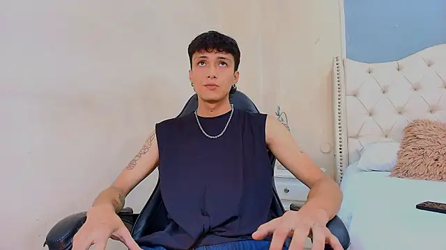 Lean_Portman Adlı Modelin Canlı XXX Sohbeti