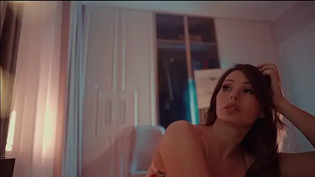 MilaDYstarlight Adlı Modelin Web Kamerası Şovu