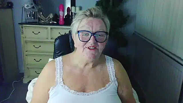 แชท XXX สดของ BridgetBlueEyes