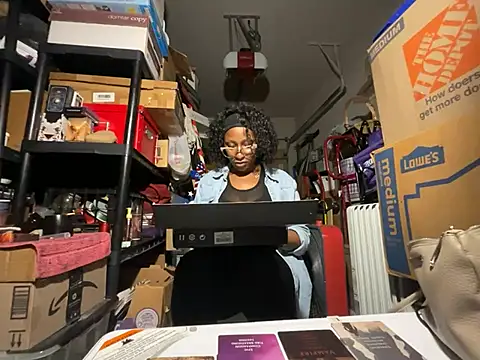 แชท XXX สดของ wynterheat