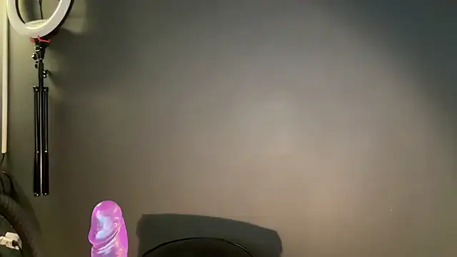 Chat XXX ao vivo de ZeusDelicious