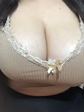 sweetydancer Adlı Modelin Web Kamerası Şovu