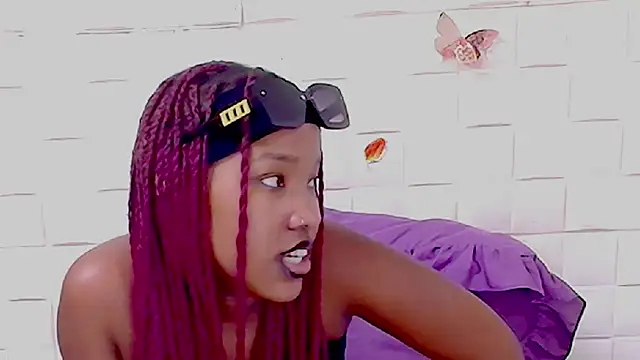 EroticSexyPrada – Live XXX-chat