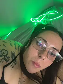 Mizztikaa's Live XXX Chat