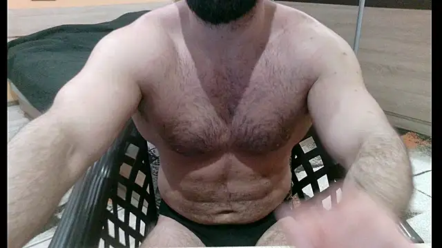 Show modela alieninhumanbody1 na web-kameri