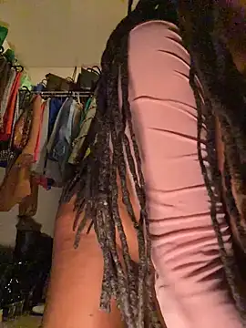 CoCoGoddess_ élő XXX-chatje