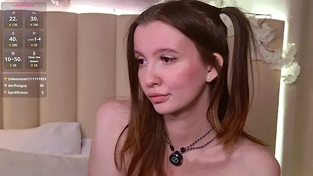 Layla_Bloom Obrolan Langsung XXX