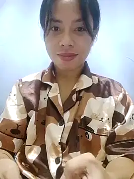 AsianTrixxx Adlı Modelin Web Kamerası Şovu