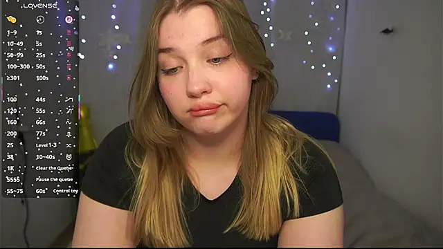 Онлайн чат XXX CuteSharloti