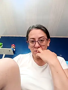 miss_hanna07 Adlı Modelin Canlı XXX Sohbeti