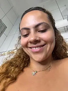 Chloe_Leaozinho's Live XXX Chat