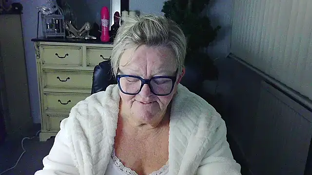 Chatroom XXX en direct de BridgetBlueEyes